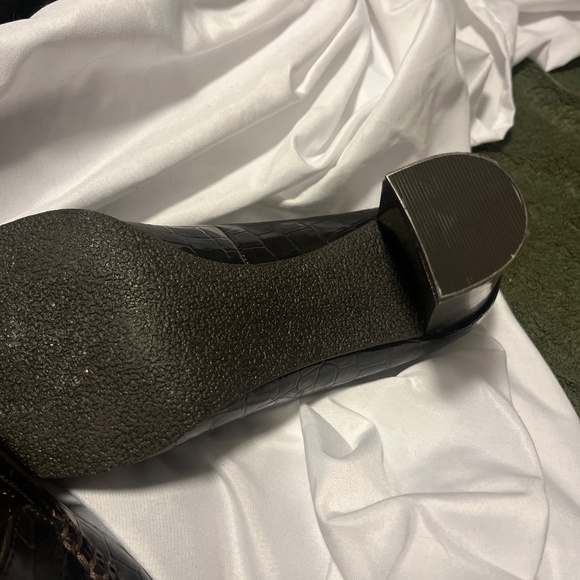 Liz Claiborne flex shoes - Picture 4 of 6